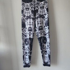 BlackMilk Limited Edition Black & White Trippy Pattern Leggings